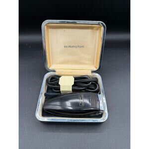 Vintage Remington-Rand Blue Streak Triple Electric Shaver Model 377